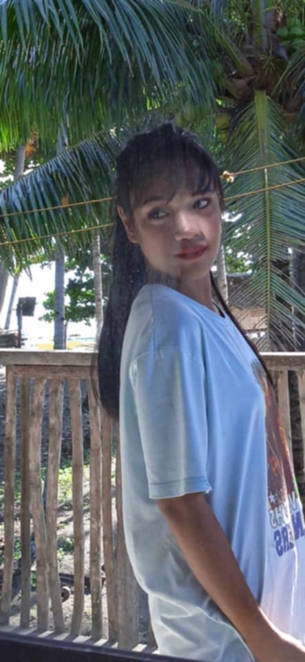 Michelle photo 4